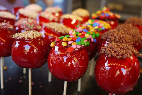 Easy Candy Apples | Kids Fun